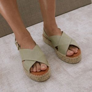 ALOHAS - Crossed Linen - Green Canvas Espadrilles
